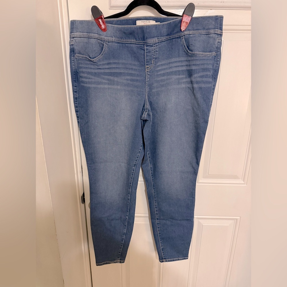 Torrid jeans - Picture 5 of 8